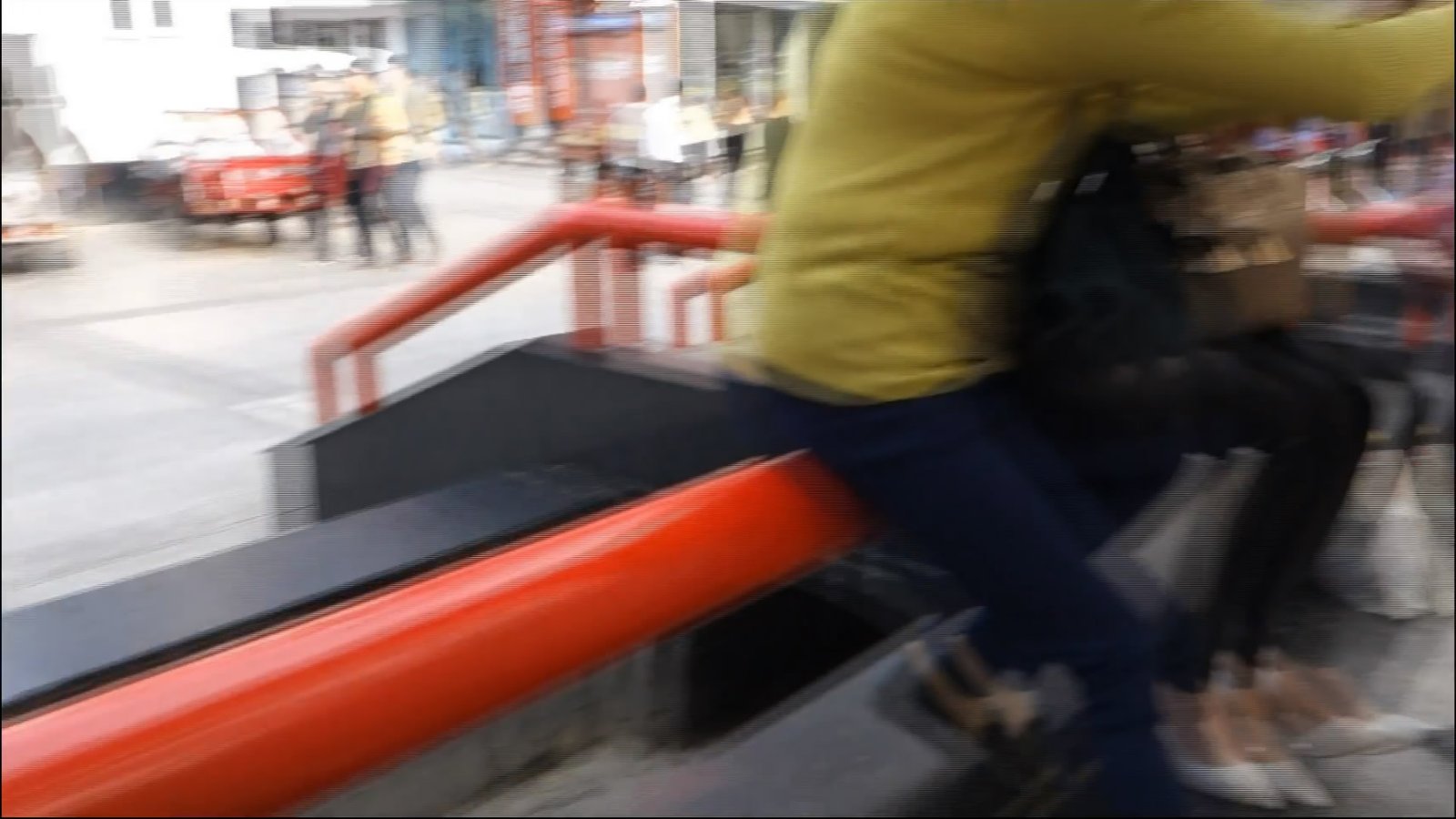 streetsnapshoep[00 00 38][20181210 205148 1]